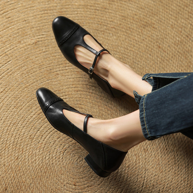 Rina | Elegante T-Stropp Flate Sko i Skinn